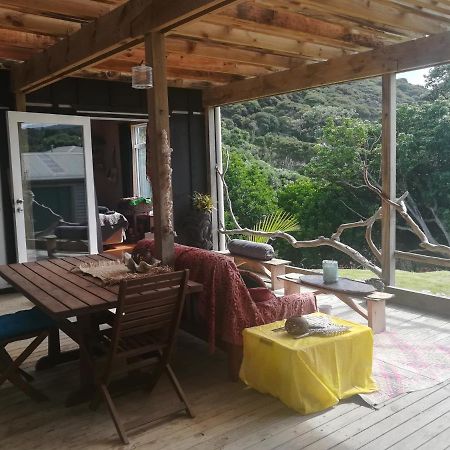 Bed and Breakfast Mulberry Grove Retreat Tryphena Екстер'єр фото