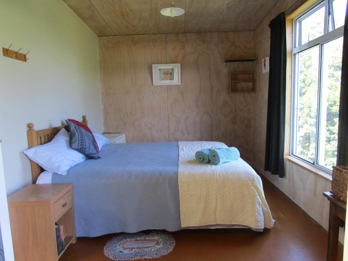 Bed and Breakfast Mulberry Grove Retreat Tryphena Екстер'єр фото